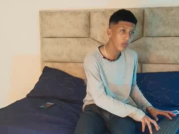 Carry_Hot Chaturbate stream image from August 20, 2025