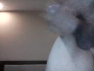 Cutewhitebutt Chaturbate stream image from August 20, 2025