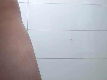 Lz_Pereira97 Chaturbate stream image from August 20, 2025