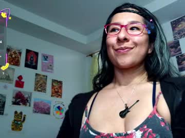 Malishka_Fox Chaturbate stream image from August 20, 2025