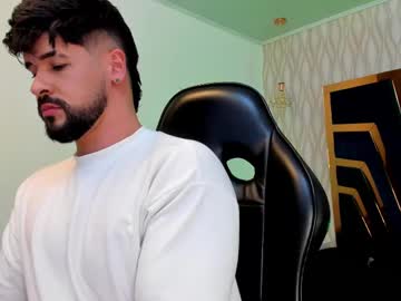 Petesevans_1 Chaturbate stream image from August 20, 2025