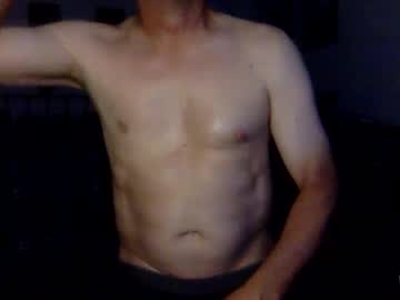 Geetarluvver Chaturbate stream image from August 21, 2025