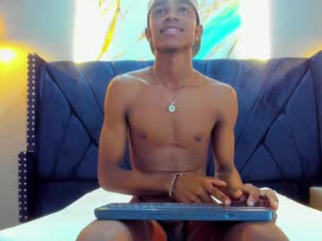 Leo_Smith02 Chaturbate stream image from August 21, 2025
