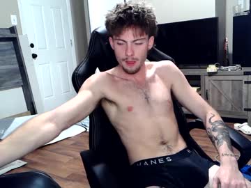 Natescott218 Chaturbate stream image from August 21, 2025