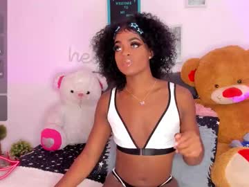 Tayssa_Maravilh Chaturbate stream image from August 21, 2025