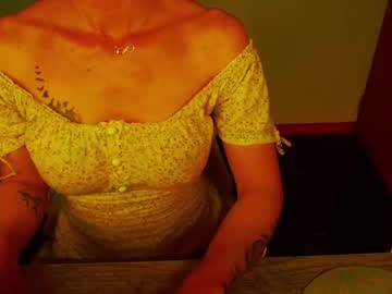 Lisstaylor Chaturbate stream image from August 21, 2025