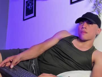 Thomsevery_ Chaturbate stream image from August 21, 2025