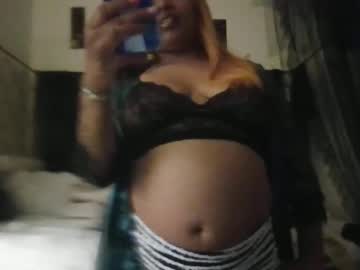 Cheybby415415 Chaturbate stream image from August 21, 2025