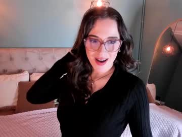 Julianne__ Chaturbate stream image from August 21, 2025