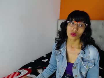 Karoline_66 Chaturbate stream image from August 21, 2025
