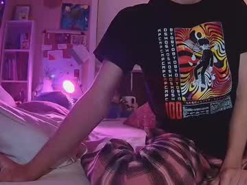 Riverskittie Chaturbate stream image from August 21, 2025