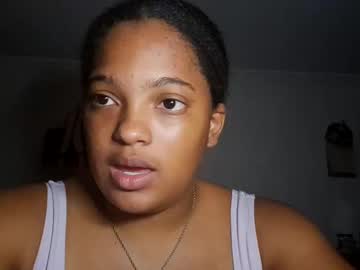 Scarletth_1503 Chaturbate stream image from August 21, 2025