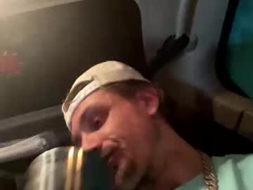 Anythinggoeswehoes Chaturbate stream image from August 21, 2025