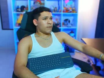 Thomascollins__ Chaturbate stream image from August 21, 2025