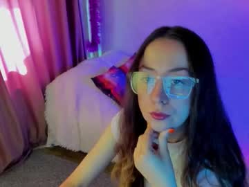 Happystephanie Chaturbate stream image from August 21, 2025
