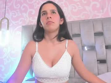 Kylieheart_ Chaturbate stream image from August 21, 2025