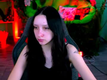 Amyparks_ Chaturbate stream image from August 21, 2025
