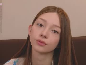 Cherrymira Chaturbate stream image from August 21, 2025