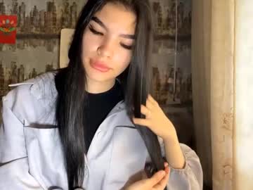 Renaeurse Chaturbate stream image from August 21, 2025