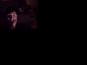 Zizu1998 Chaturbate stream image from August 21, 2025