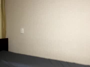 Raynira_Jones Chaturbate stream image from August 21, 2025