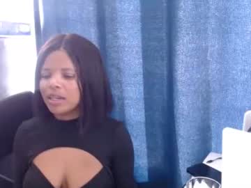Caramelbbe Chaturbate stream image from August 21, 2025