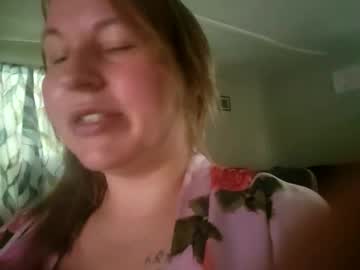 Jigglypawz31 Chaturbate stream image from August 21, 2025