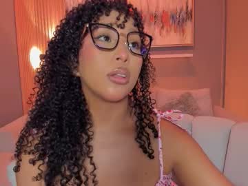 Corinnah Chaturbate stream image from August 21, 2025