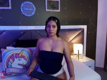 Emily_Delmont Chaturbate stream image from August 21, 2025