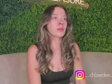 Chloe_Dee_ Chaturbate stream image from August 21, 2025