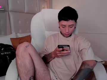 Dannystone1 Chaturbate stream image from August 21, 2025