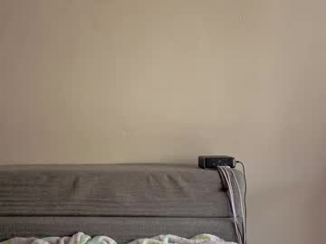 Glitchwitch Chaturbate stream image from August 21, 2025