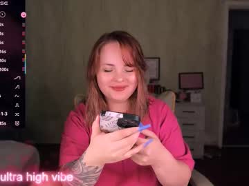 Marcelinepeach Chaturbate stream image from August 21, 2025