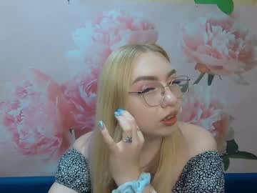 Beatriceflyy Chaturbate stream image from August 21, 2025