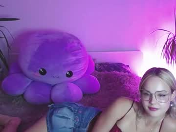 Lexie_Wild Chaturbate stream image from August 21, 2025