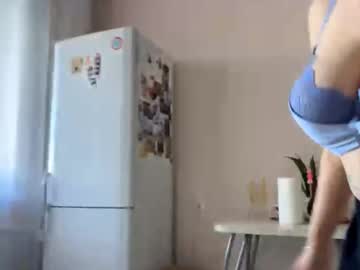 Lindseytammo Chaturbate stream image from August 21, 2025
