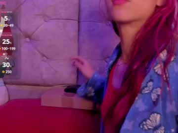 Babylissie Chaturbate stream image from August 21, 2025
