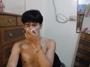Soyvin Chaturbate stream image from August 21, 2025