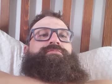 Farm2boy Chaturbate stream image from August 21, 2025
