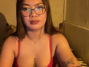 Laezyfox Chaturbate stream image from August 21, 2025