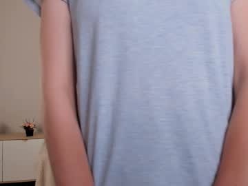 Lynettebails stream image from August 21, 2025