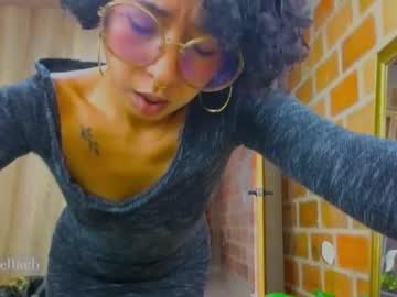 Sweetbellacb Chaturbate stream image from August 21, 2025