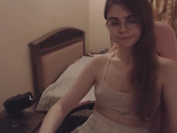 Peralez_F Chaturbate stream image from August 21, 2025
