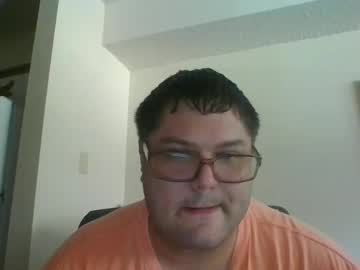 Bulldoggie4669 Chaturbate stream image from August 21, 2025