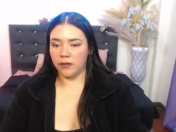 Ibby_Tay Chaturbate stream image from August 21, 2025