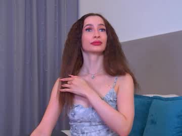 Mariamenson Chaturbate stream image from August 21, 2025