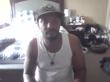 Rell_Magnificient Chaturbate stream image from August 21, 2025