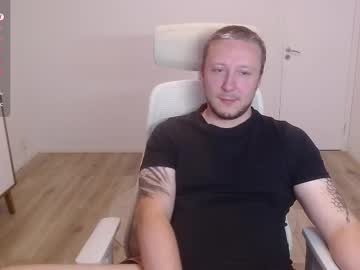 Yhdxhy Chaturbate stream image from August 21, 2025