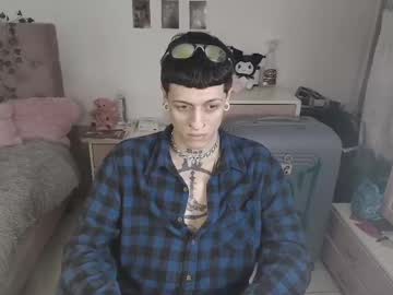 2cb0y Chaturbate stream image from August 21, 2025