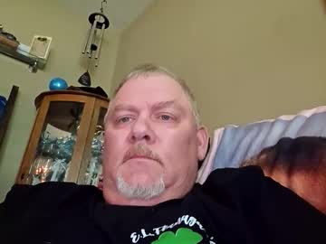 Myfam7 Chaturbate stream image from August 21, 2025